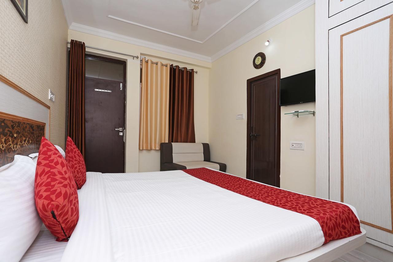 Oyo 10104 Radhika Resort Kota  Ngoại thất bức ảnh