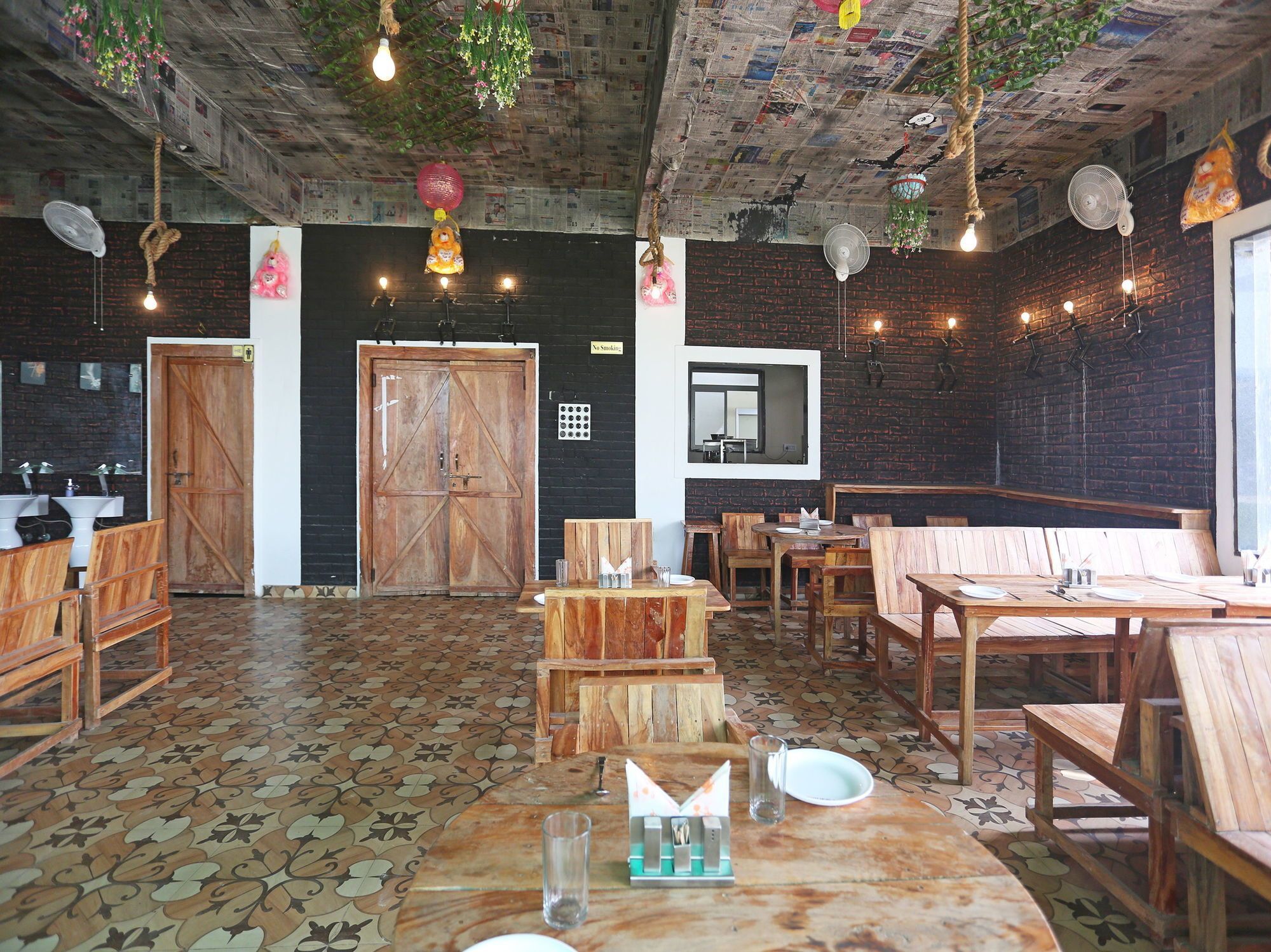 Oyo 10104 Radhika Resort Kota  Ngoại thất bức ảnh